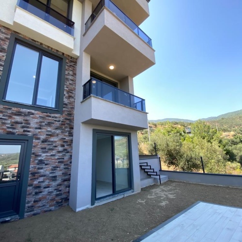 GÜREDE KAZDAĞLARININ ETEKLERİNDE PANORAMİK DOĞA MANZARALI VİLLA