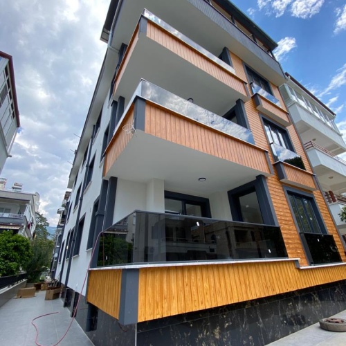 ALTINOLUK MERKEZ ANAYOLUN ALTINDA 2+1 SIFIR DAİRELER