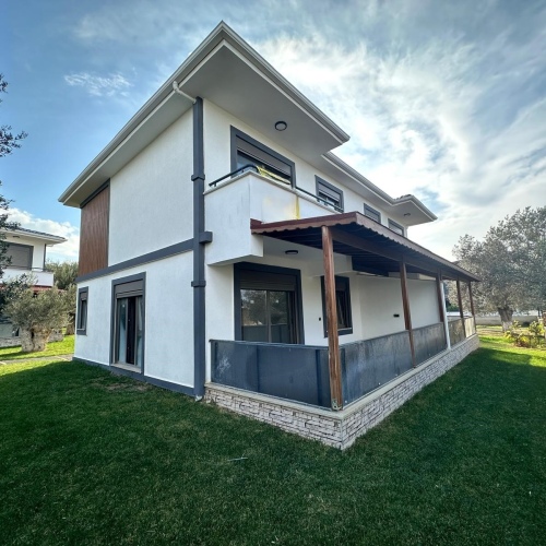 PELİTKÖYDE DENİZE 150 METRE VİLLA SİTESİ