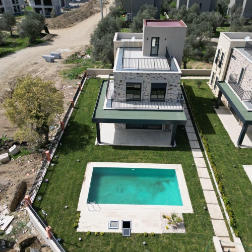 GÜREDE MÜSTAKİL HAVUZLU LÜKS VİLLALAR